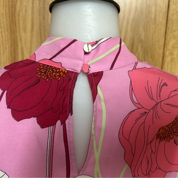 Express Pink and Red Floral Silky Tie Blouse Size M - Picture 3 of 6